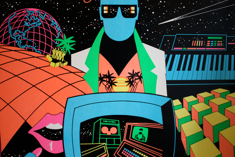 Illustration for article titled Galactic 1970s Album Covers Are All Robot Nipples And Space Cocaine